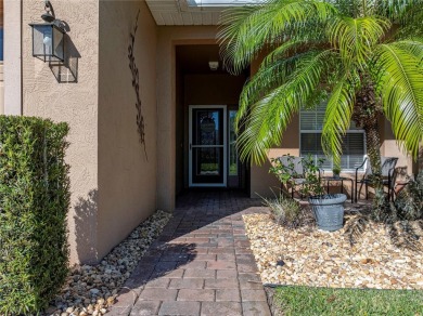 Beautiful Hemingway floor plan with 3 Bedrooms, 2 full bathrooms on Lake Ashton Golf Club in Florida - for sale on GolfHomes.com, golf home, golf lot