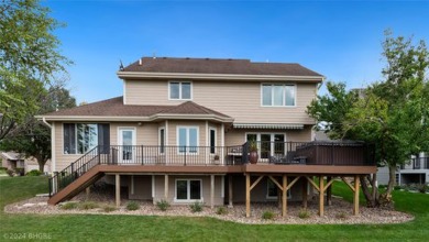 This stunning 2-Story home comes with an impressive list of on Briarwood Club of Ankeny in Iowa - for sale on GolfHomes.com, golf home, golf lot