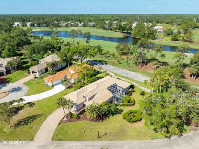 Welcome to this timeless and well-loved 3-bedroom, 2-bathroom on Plantation Bay Golf and Country Club in Florida - for sale on GolfHomes.com, golf home, golf lot