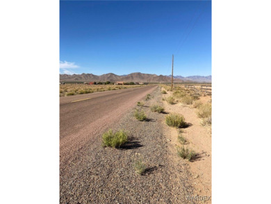 5.12 acres on paved road in Mountain Vista Ranches.  Parcel to on Valle Vista Golf Course in Arizona - for sale on GolfHomes.com, golf home, golf lot