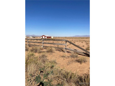 5.12 acres on paved road in Mountain Vista Ranches.  Parcel to on Valle Vista Golf Course in Arizona - for sale on GolfHomes.com, golf home, golf lot