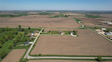 Agent: Chris Hoffman 608*885*005    PROPERTY DESCRIPTION  Enjoy on Cole Acres Country Club in Wisconsin - for sale on GolfHomes.com, golf home, golf lot