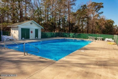 4 bedrooms, 3.5 baths, PLUS a bonus room!! The master suite is a on Harbour Point Golf Club in North Carolina - for sale on GolfHomes.com, golf home, golf lot