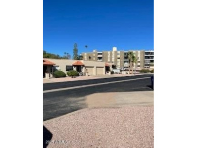 Welcome home to this charming 2 bedroom, 2 bath home located in on Sunland Village Golf Club in Arizona - for sale on GolfHomes.com, golf home, golf lot
