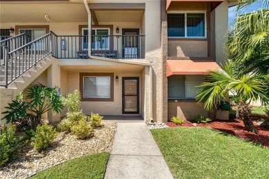 Light, bright, and beautiful end-unit condo with gorgeous golf on Cross Creek Country Club in Florida - for sale on GolfHomes.com, golf home, golf lot