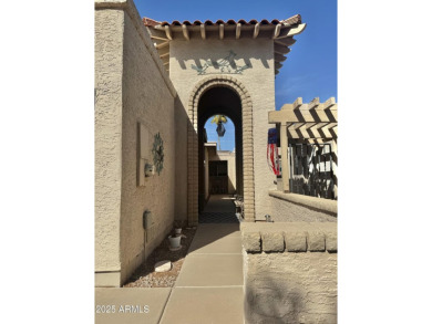 Three bed, 2 bath, den, 1,626 sq ft townhouse in the vibrant on Oakwood Golf Club  in Arizona - for sale on GolfHomes.com, golf home, golf lot