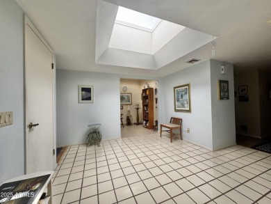 Three bed, 2 bath, den, 1,626 sq ft townhouse in the vibrant on Oakwood Golf Club  in Arizona - for sale on GolfHomes.com, golf home, golf lot