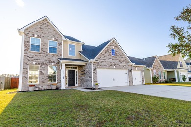 This 5 bedroom, 3 & 1/2 bath home is an absolute showstopper on Cypress Point Par 3 in South Carolina - for sale on GolfHomes.com, golf home, golf lot