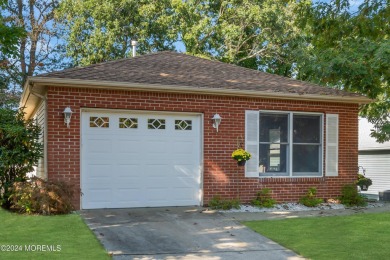 Welcome to this adorable, *EXTENDED* Dover model in highly on Greenbriar Woodlands in New Jersey - for sale on GolfHomes.com, golf home, golf lot