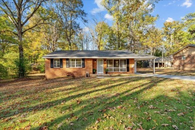 This BEAUTIFUL 3-bedroom BRICK home is located a short walk away on Dalton Golf and Country Club in Georgia - for sale on GolfHomes.com, golf home, golf lot