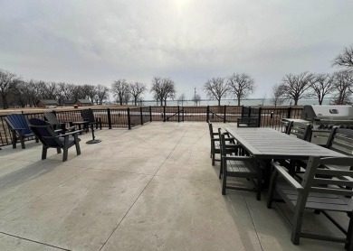 MOTIVATED SELLER!! Looking for a home with no maintenance and on Sunrise Pointe Golf Course in Iowa - for sale on GolfHomes.com, golf home, golf lot
