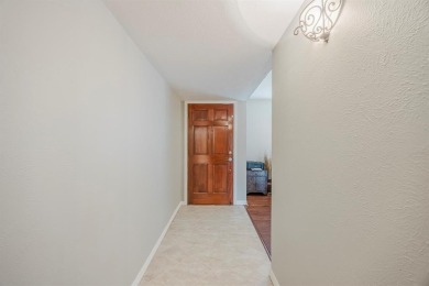 PERFECT LOCATION Charming, Cozy and Energy-Efficient - Prime on Heritage Lakes - Par 3 - 9 Hole Course in Texas - for sale on GolfHomes.com, golf home, golf lot