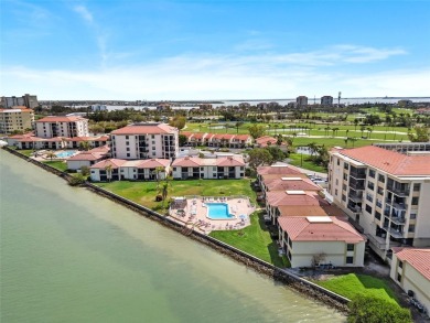 Rare Townhome-Style Condo on Isla Del Sol!
Living on a golf on Isla Del Sol Yacht and Country Club in Florida - for sale on GolfHomes.com, golf home, golf lot