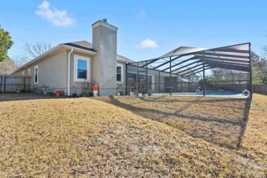 Beautiful 3 bedroom 2 bath home in the golf course community of on Marcus Pointe Golf Club in Florida - for sale on GolfHomes.com, golf home, golf lot