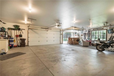 This 2018 Custom built 3B2B home with fountain views on the on Thumper Pond Golf Course in Minnesota - for sale on GolfHomes.com, golf home, golf lot