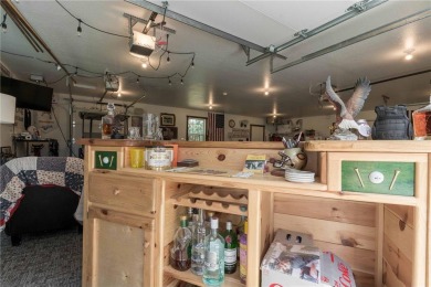 This 2018 Custom built 3B2B home with fountain views on the on Thumper Pond Golf Course in Minnesota - for sale on GolfHomes.com, golf home, golf lot