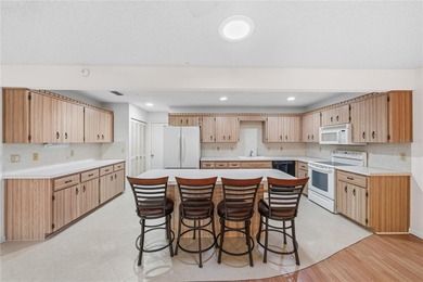 Under contract-accepting backup offers. One or more photo(s) has on On Top of the World Golf Course in Florida - for sale on GolfHomes.com, golf home, golf lot