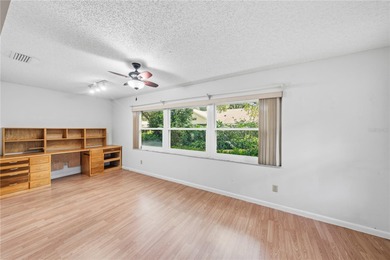 Under contract-accepting backup offers. One or more photo(s) has on On Top of the World Golf Course in Florida - for sale on GolfHomes.com, golf home, golf lot