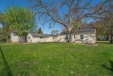 Recently updated overlooking Southview Country Club! Brand new on Southview Country Club in Minnesota - for sale on GolfHomes.com, golf home, golf lot