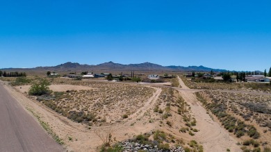 LARGE LOT WITH WATER & POWER TO THE PROPERTY LINE. This Lot Is on Valle Vista Golf Course in Arizona - for sale on GolfHomes.com, golf home, golf lot