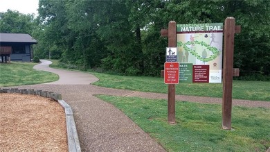 Bella Vista beauty showcasing modern architecture, upgraded on Branchwood Golf Course in Arkansas - for sale on GolfHomes.com, golf home, golf lot