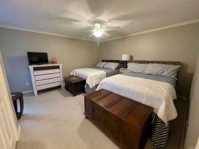 Well maintained home on a quiet, dead-end street in the Mountain on Mountain Ranch Golf Club in Arkansas - for sale on GolfHomes.com, golf home, golf lot