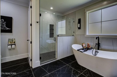 Price Improvement of over $10,000 - MUST SEE - This luxury home on Toqua Golf Course - Loudon County in Tennessee - for sale on GolfHomes.com, golf home, golf lot