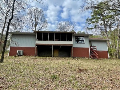Well maintained home on a quiet, dead-end street in the Mountain on Mountain Ranch Golf Club in Arkansas - for sale on GolfHomes.com, golf home, golf lot