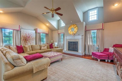 Welcome to this immaculate 6-bedroom, 4.5-bathroom Colonial on Fresh Meadow Country Club in New York - for sale on GolfHomes.com, golf home, golf lot