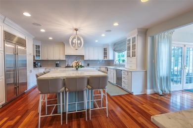 Welcome to this immaculate 6-bedroom, 4.5-bathroom Colonial on Fresh Meadow Country Club in New York - for sale on GolfHomes.com, golf home, golf lot