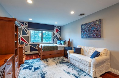 Welcome to this immaculate 6-bedroom, 4.5-bathroom Colonial on Fresh Meadow Country Club in New York - for sale on GolfHomes.com, golf home, golf lot