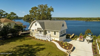 Stunning, waterfront, 3 BR/3BA home with captivating panoramic on Star Hill Golf Club  in North Carolina - for sale on GolfHomes.com, golf home, golf lot