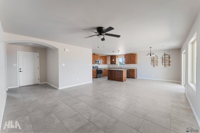 Like-new desert retreat in Coyote Wash! This beautiful 3-bedroom on The Links At Coyote Wash in Arizona - for sale on GolfHomes.com, golf home, golf lot