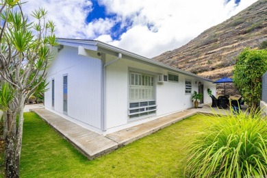 Fresh, breezy single-level comfort at one of Kalama Valley's on Hawaii Kai Golf Course  in Hawaii - for sale on GolfHomes.com, golf home, golf lot
