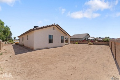 Like-new desert retreat in Coyote Wash! This beautiful 3-bedroom on The Links At Coyote Wash in Arizona - for sale on GolfHomes.com, golf home, golf lot
