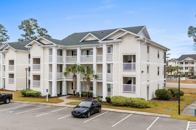 Wow! Move-in ready one-bedroom condo in River Oaks with a on River Oaks Golf Plantation  in South Carolina - for sale on GolfHomes.com, golf home, golf lot