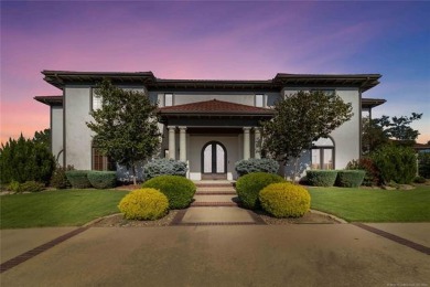 Seize the opportunity to own a spectacular luxury property in on Hillcrest Country Club in Oklahoma - for sale on GolfHomes.com, golf home, golf lot