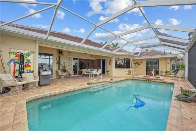 PRICED TO SELL! BURNT STORE ISLES! BEAUTIFUL 3 BEDROOM, 2 BATH on Twin Isles Country Club in Florida - for sale on GolfHomes.com, golf home, golf lot