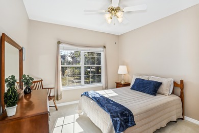 **Beautifully Maintained One-Owner Home in Sought-After Magnolia on Fairway Oaks at Magnolia Golf Course in Florida - for sale on GolfHomes.com, golf home, golf lot