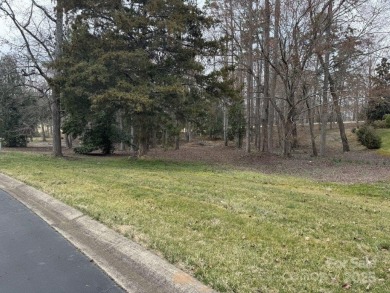 Great building site adjacent to the 9th fairway of the Old North on Old North State Club at Uwharrie Point Golf community in North Carolina - for sale on GolfHomes.com, golf home, golf lot