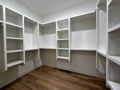 Striking contemporary new build with estimated completion on Branchwood Golf Course in Arkansas - for sale on GolfHomes.com, golf home, golf lot