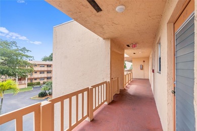 Welcome to easy living in this charming 1-bed, 1-bath corner on Colony West Country Club in Florida - for sale on GolfHomes.com, golf home, golf lot