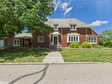 Magnificent home, in one of Ottumwa's most sought after on Ottumwa Country Club in Iowa - for sale on GolfHomes.com, golf home, golf lot