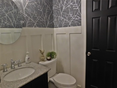 Elegant Living on an Oversized Corner Lot Beneath a Canopy of on Oakmont Country Club in Texas - for sale on GolfHomes.com, golf home, golf lot