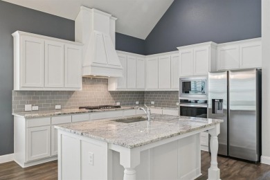 Welcome to luxury living in the growing Heath Golf & Yacht Club on Heath Golf and Yacht Club in Texas - for sale on GolfHomes.com, golf home, golf lot