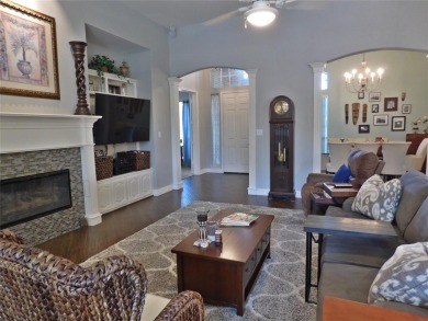 Elegant Living on an Oversized Corner Lot Beneath a Canopy of on Oakmont Country Club in Texas - for sale on GolfHomes.com, golf home, golf lot