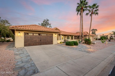 Exquisitely remodeled 3BR in one of Leisure World's most on Coyote Run Golf Course in Arizona - for sale on GolfHomes.com, golf home, golf lot