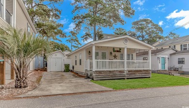 Do you want to live on VACATION full time or have a fabulous on Prestwick Country Club in South Carolina - for sale on GolfHomes.com, golf home, golf lot