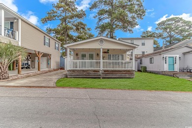 Do you want to live on VACATION full time or have a fabulous on Prestwick Country Club in South Carolina - for sale on GolfHomes.com, golf home, golf lot