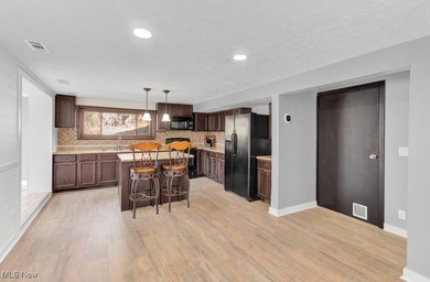 Welcome to this beautifully renovated 3-bedroom, 2-bath gem in on Lake Mohawk Golf Club in Ohio - for sale on GolfHomes.com, golf home, golf lot